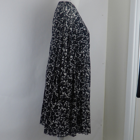 BCBGMAXAZRIA Transparent Long Sleeve Black Dress - Picture 4 of 8